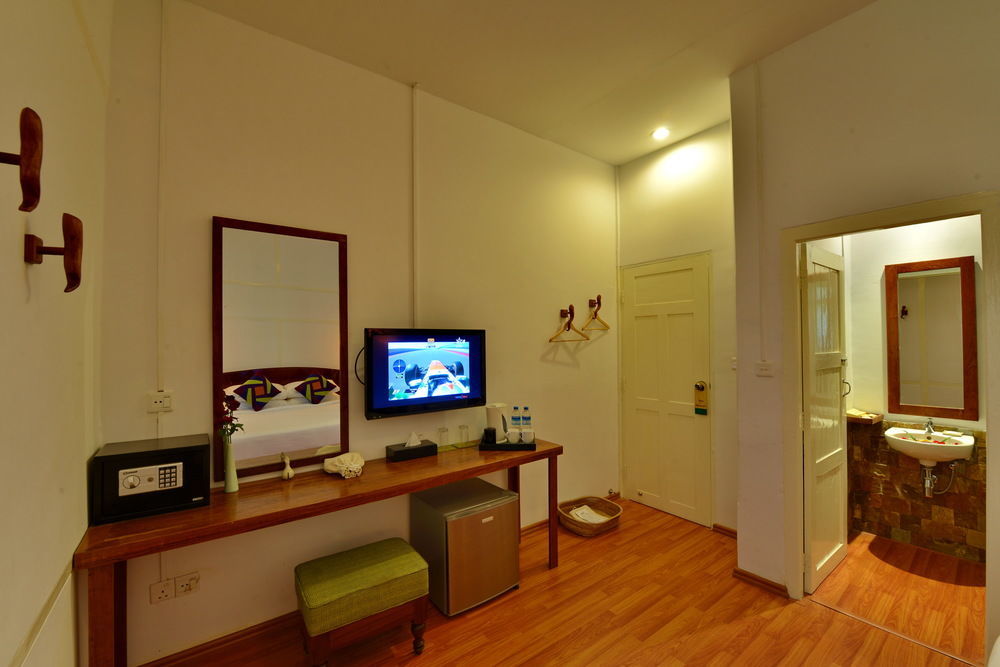 Oasis Hotel Nyaung-U Екстериор снимка