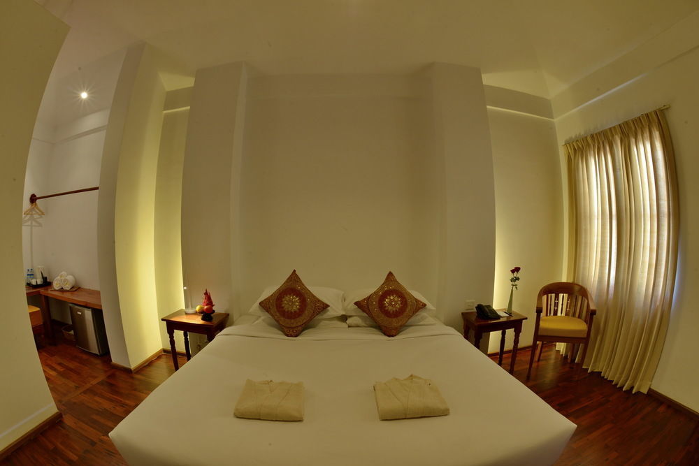 Oasis Hotel Nyaung-U Екстериор снимка