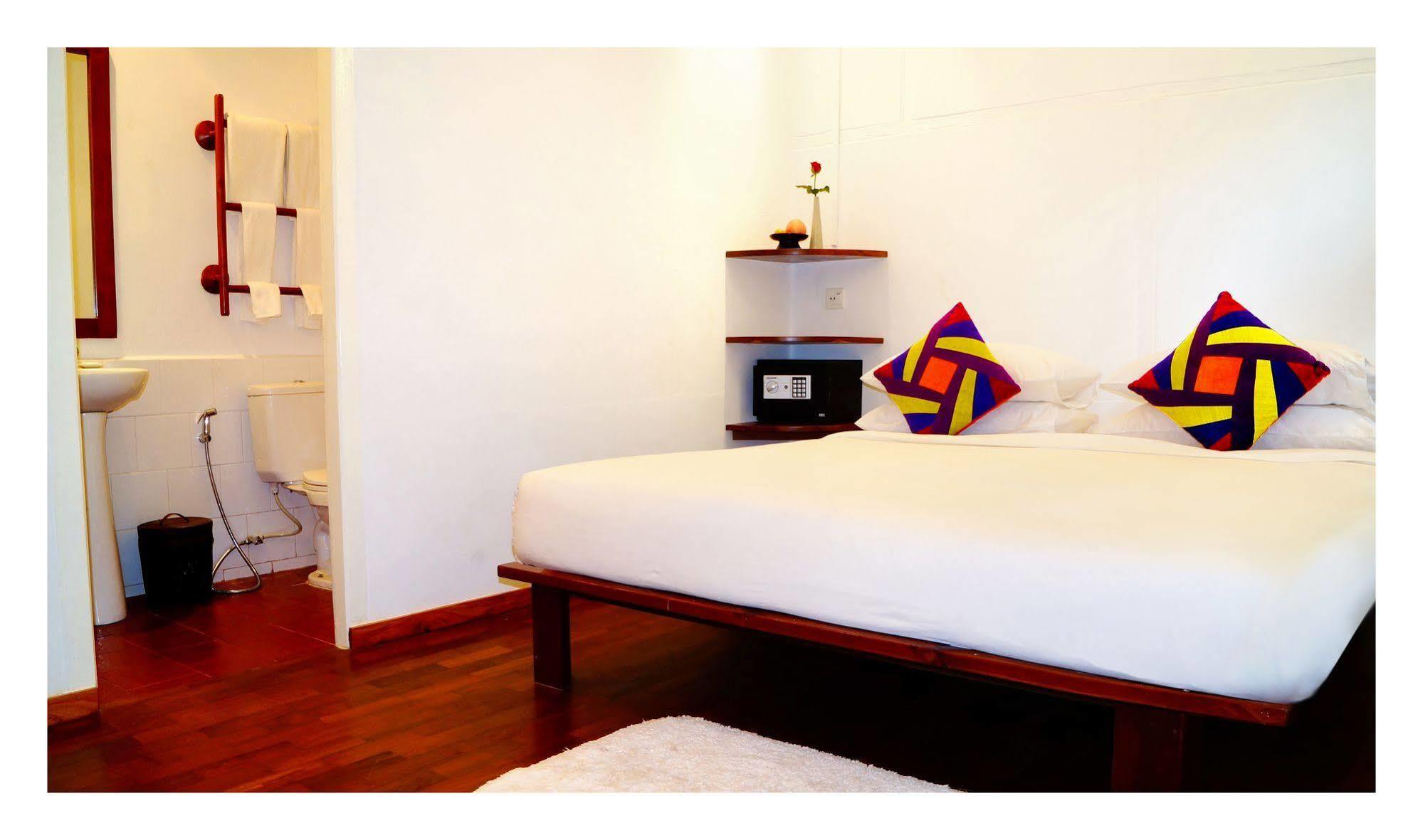 Oasis Hotel Nyaung-U Екстериор снимка
