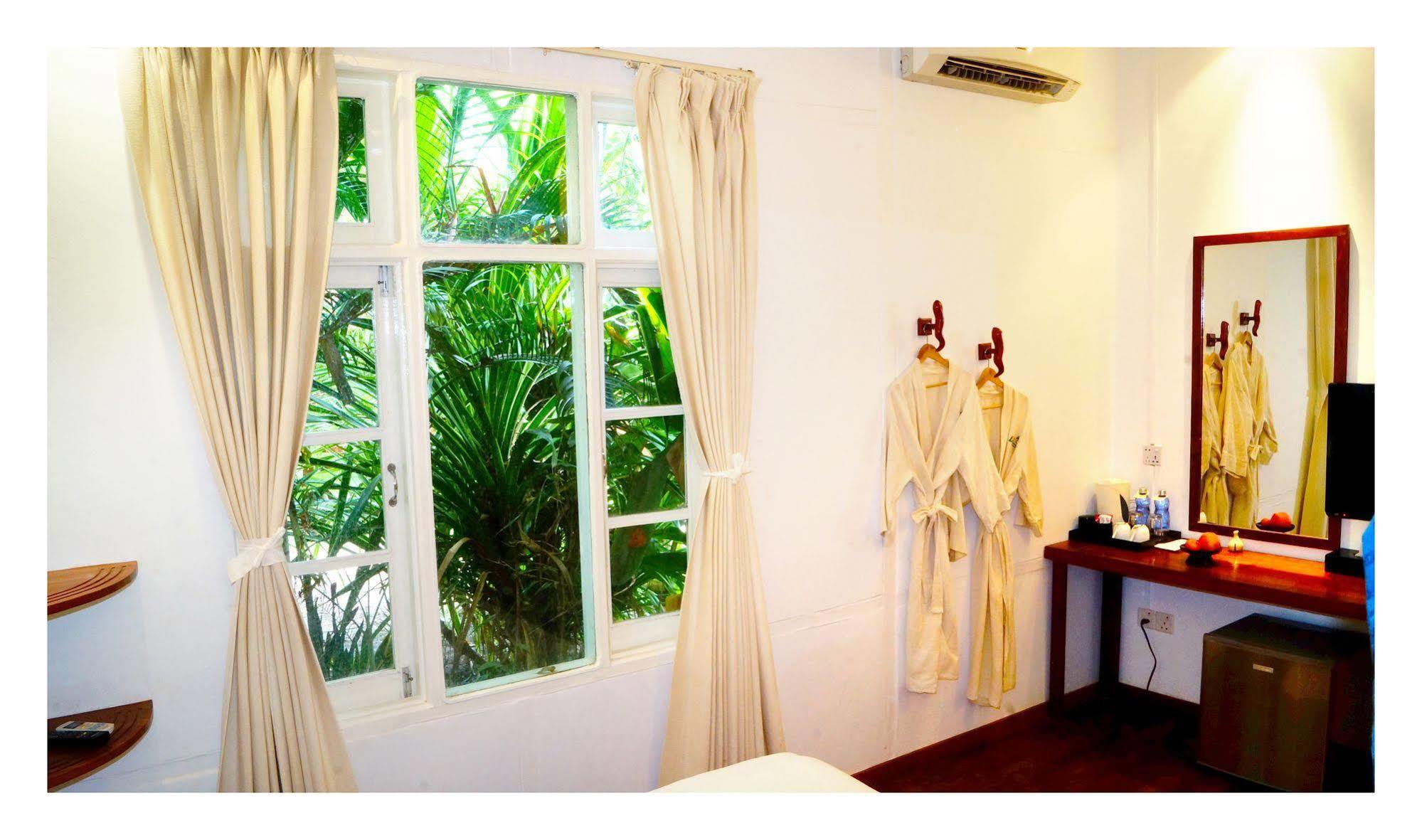 Oasis Hotel Nyaung-U Екстериор снимка