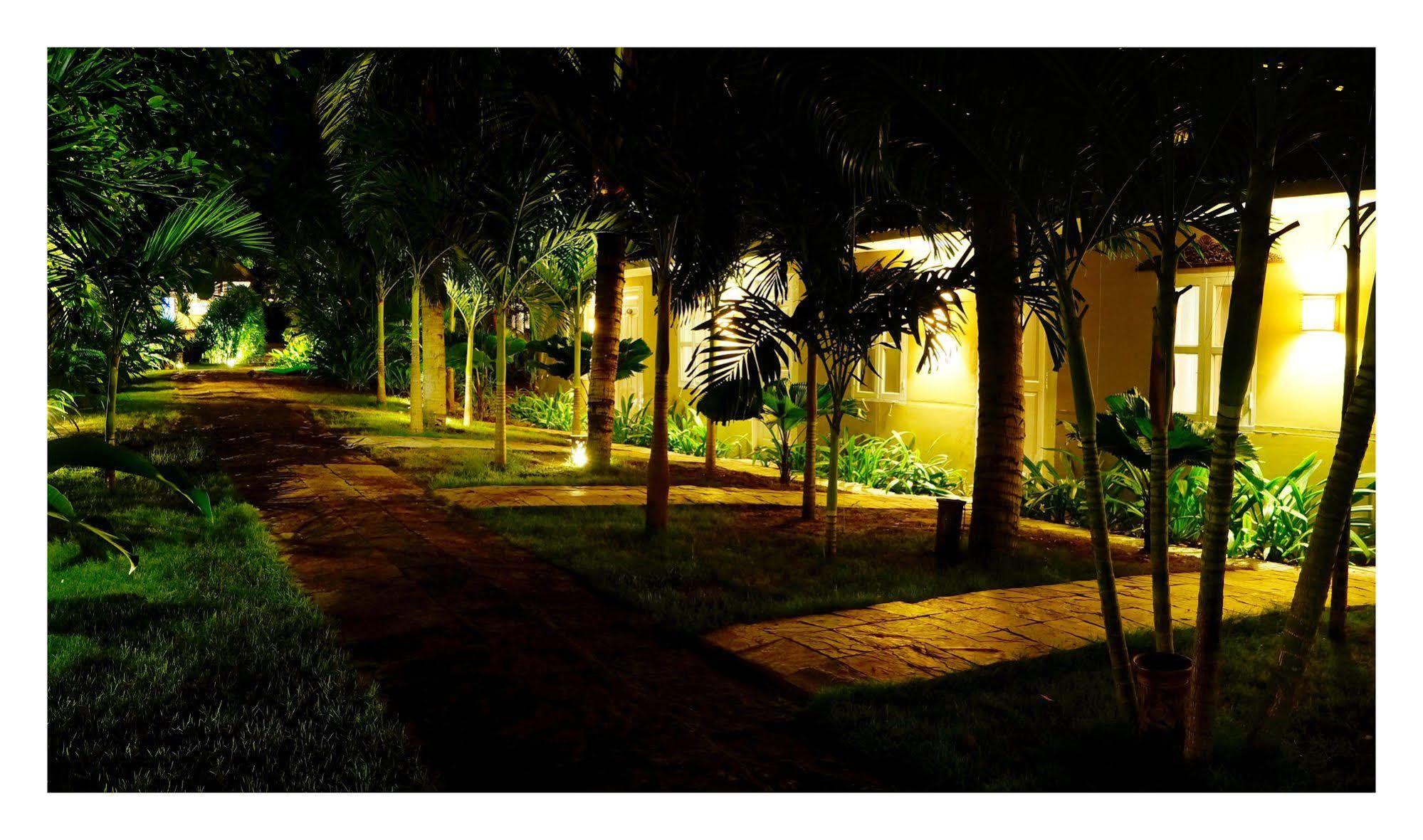 Oasis Hotel Nyaung-U Екстериор снимка