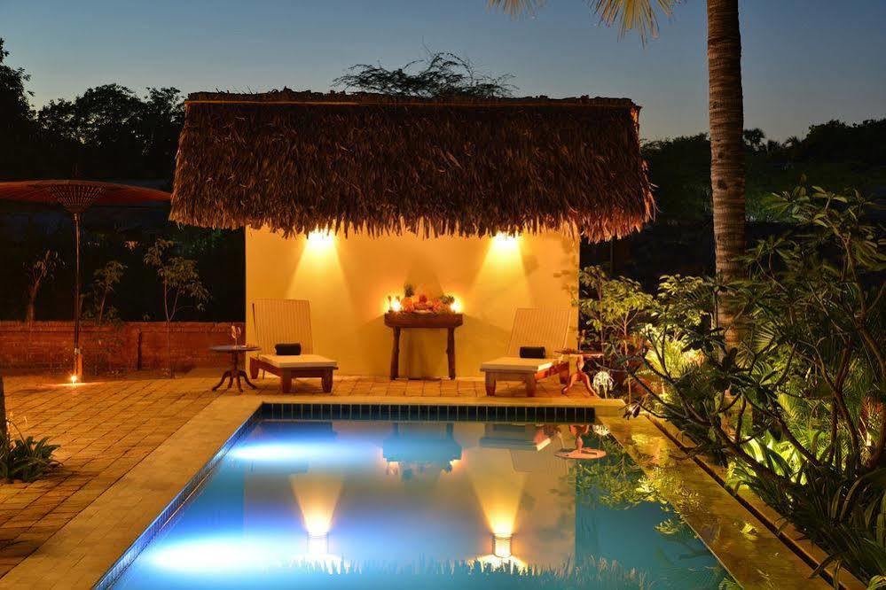 Oasis Hotel Nyaung-U Екстериор снимка
